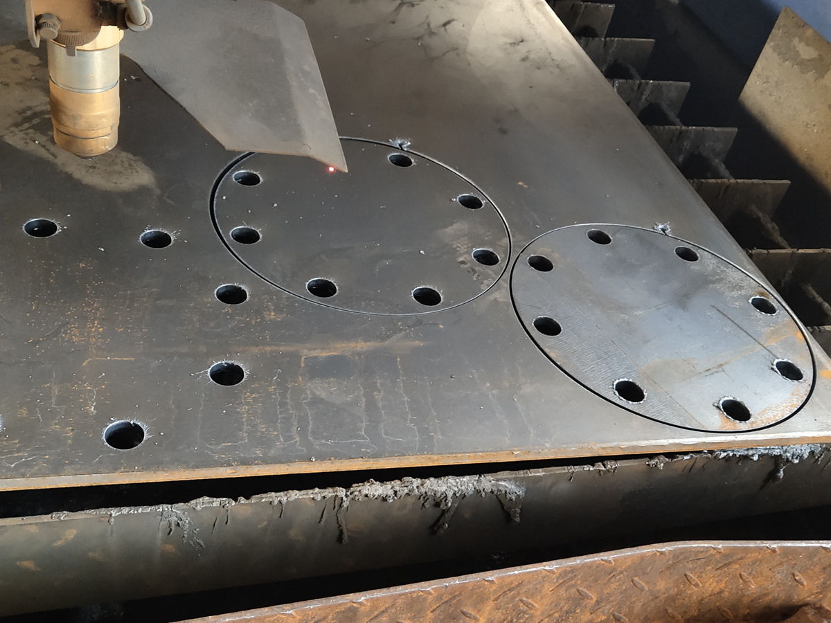 Cutting at the Speed of Light: Enhancing Efficiency with Custom Plasma Cutting